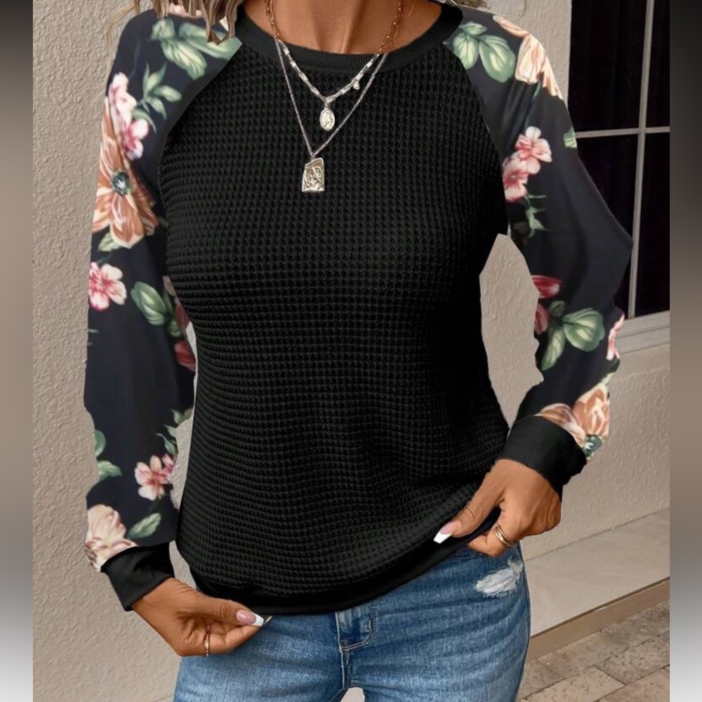 New  long sleeve floral print sleeve top